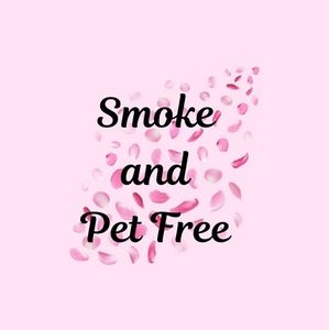 🚭 Smoke & Pet Free home